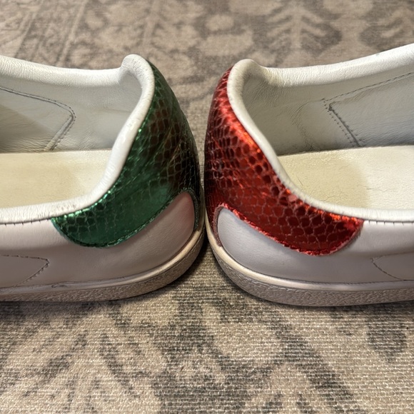 Gucci Ace Sneakers with Bee Embroidery - Picture 14 of 15
